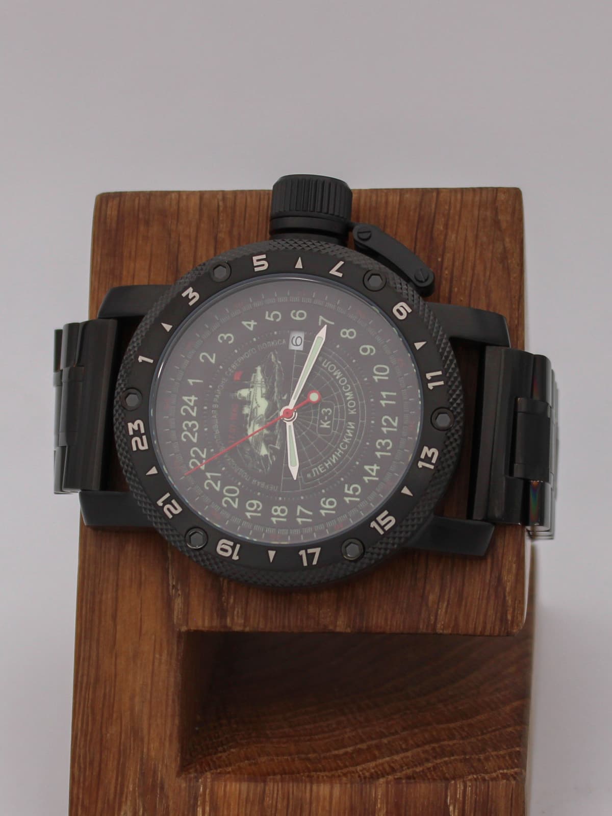 Часы К-3 "Ленинский комсомол" кварцевые (Ronda 515.24H) Q147.152.1