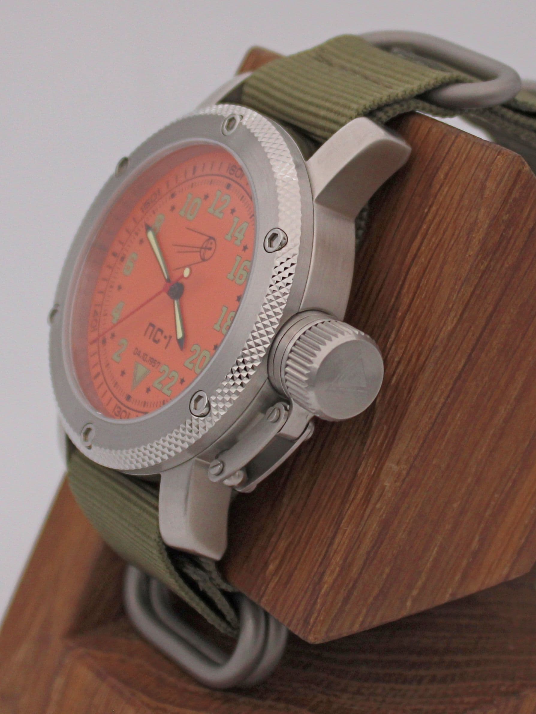 Часы "Простейший Спутник-1" механические с автоподзаводом (Восток 2431) 01.123.21