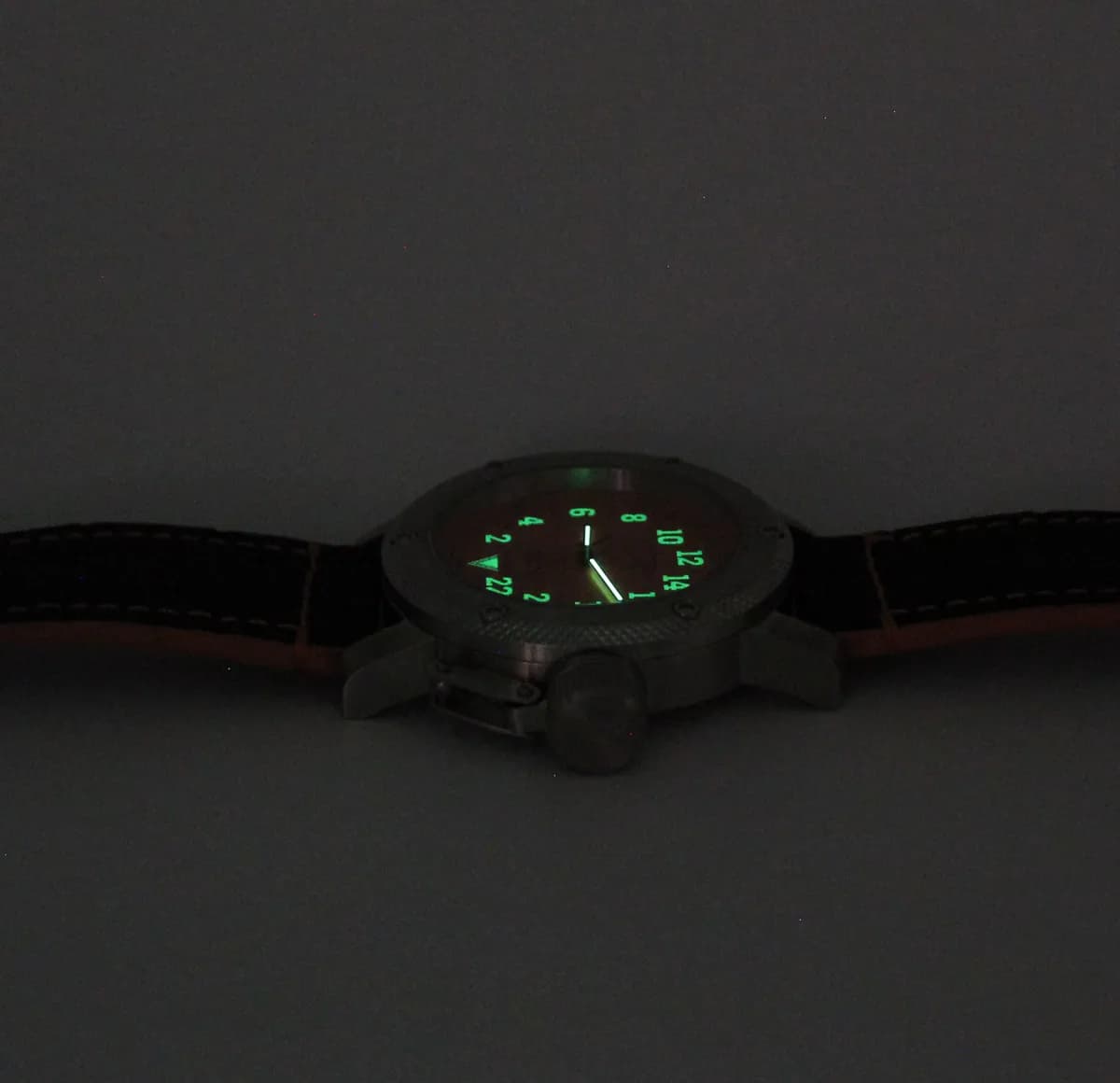 Часы наручные  "Простейший Спутник-1", механические  123.015 ,  механизм Ракета 2623 Н