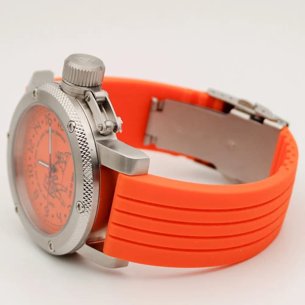 Часы Высадка на Луне механические 127.15 механизм Ракета 2623