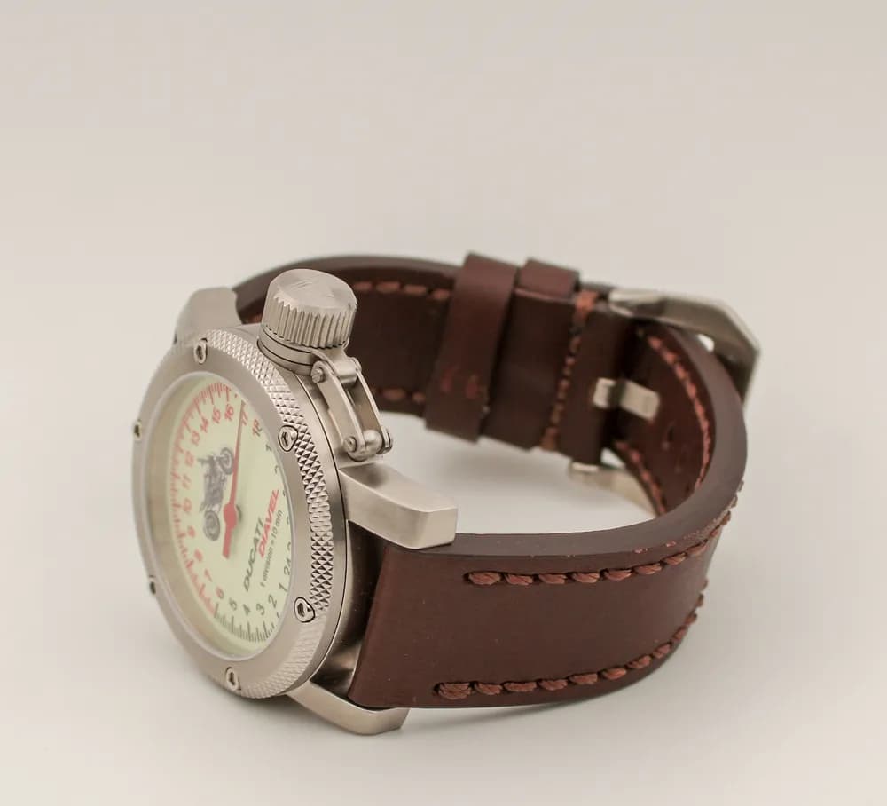 Часы Ducati Diavel 1238.02  однострелочные,  механические (сапфировое стекло) с автоподзаводом, механизм Восток 2431