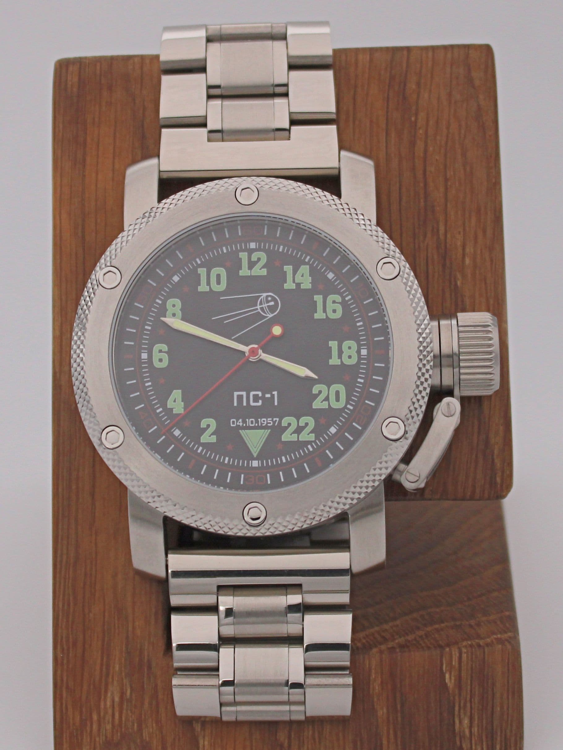 Часы "Простейший Спутник-1" механические с автоподзаводом (Восток 2431) 01.124.2