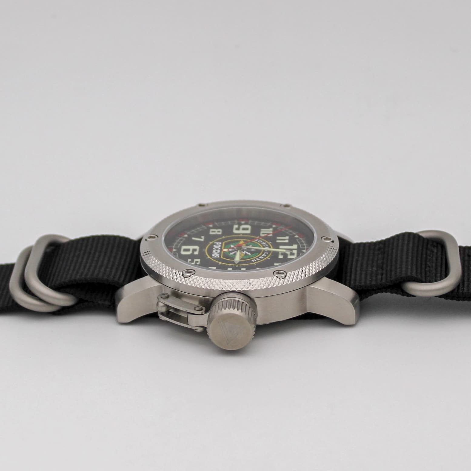 Часы ВОЙСКА СВЯЗИ РОССИИ, механизм Восток 2415.01