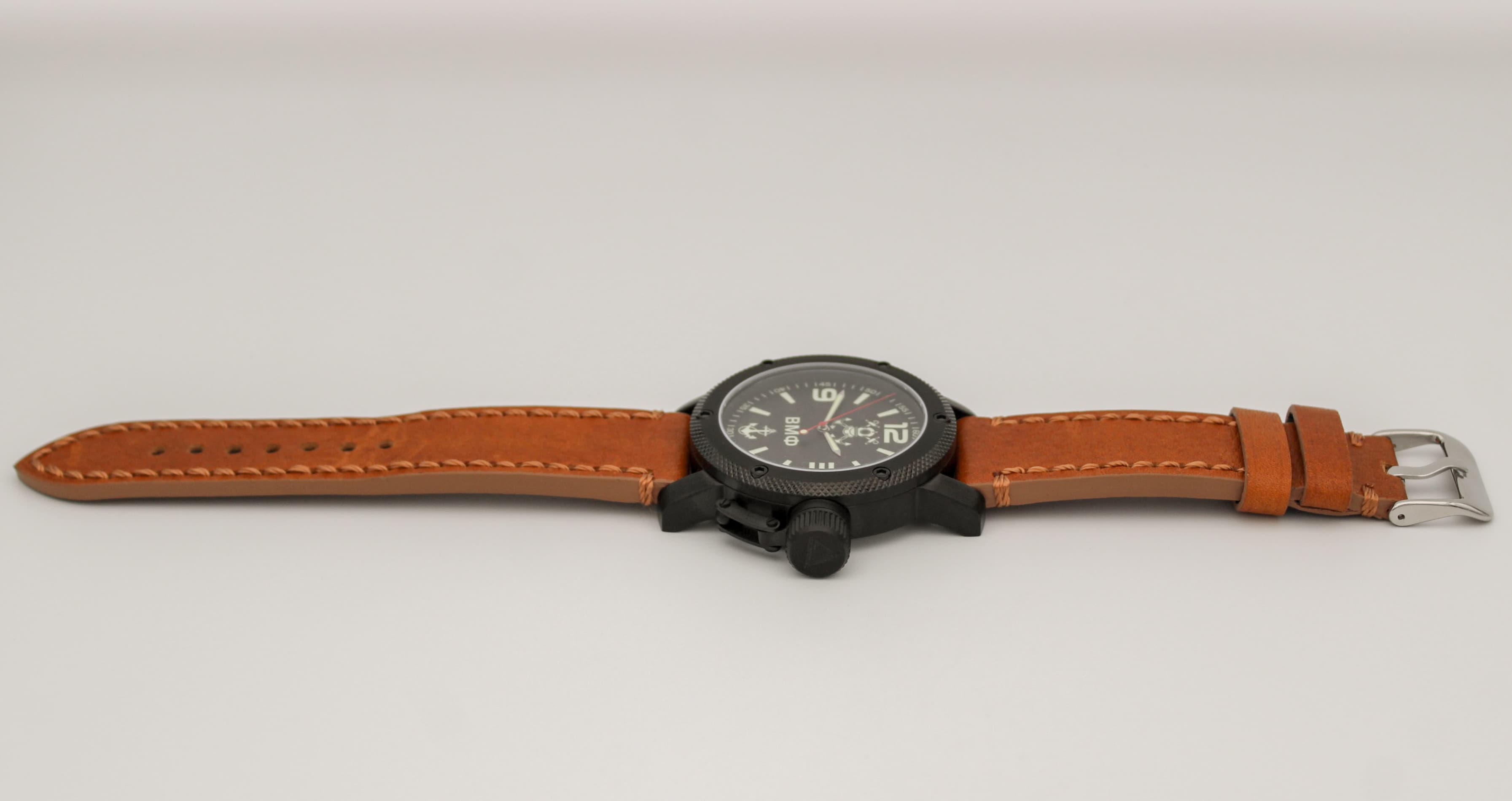 Часы ВМФ(с якорем) механизм Восток 2415.01