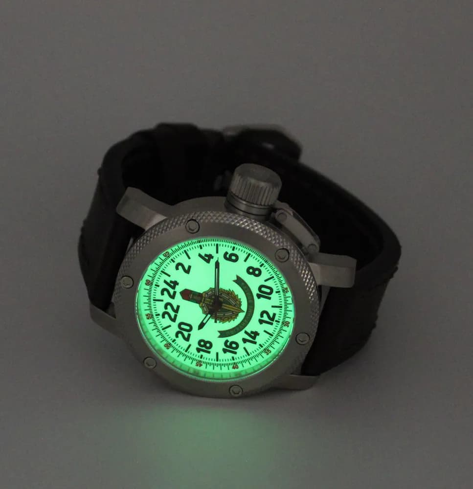 Часы наручные Погранвойска 173.02, механические, механизм Ракета 2623