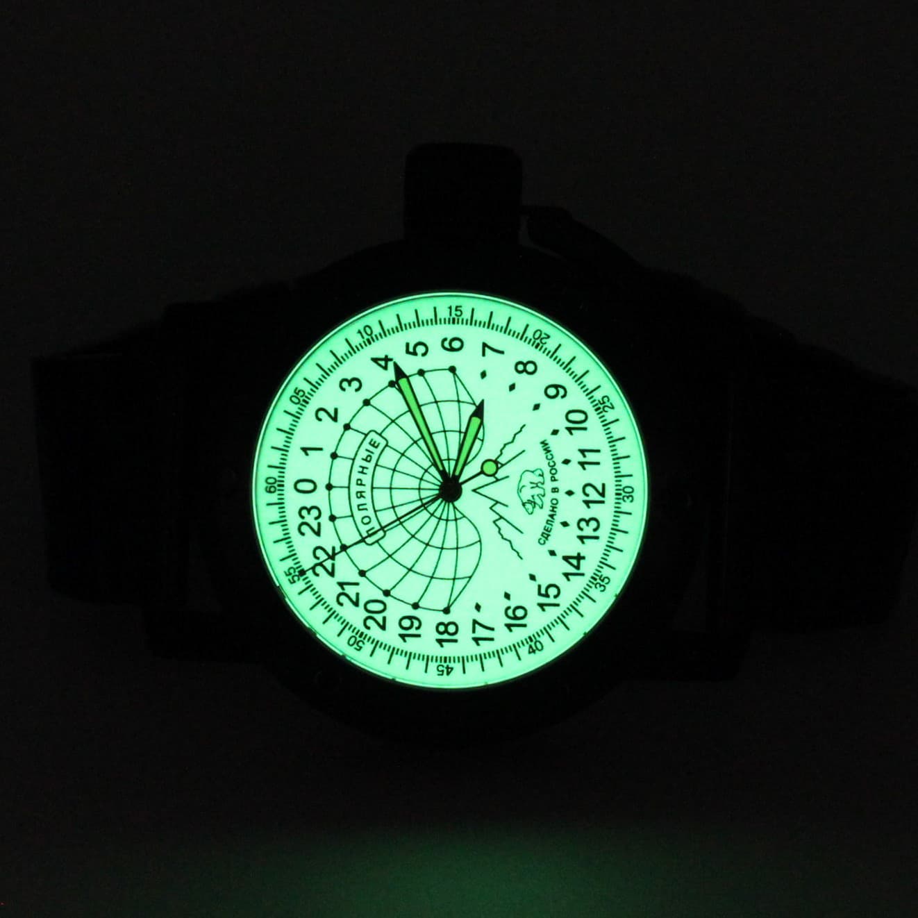 Часы Полярные (медведь) механизм Восток 2431.01