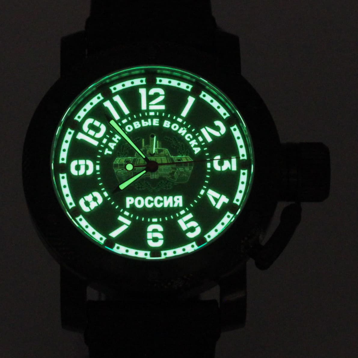 Часы Танковые войска РОССИЯ, механизм Восток 2415.01
