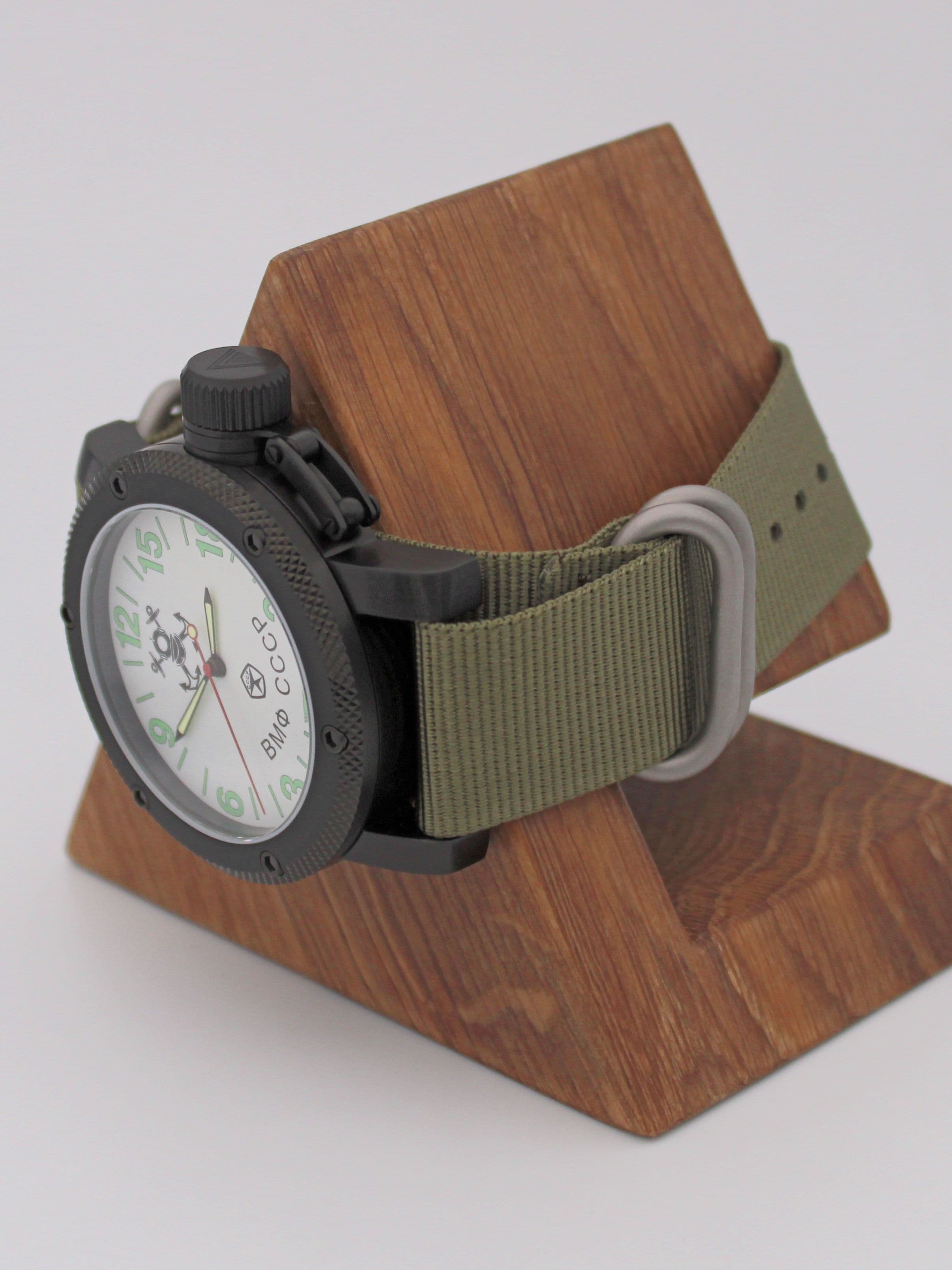 Часы ВМФ СССР механические с автоподзаводом (Восток 2431) 101.021.21