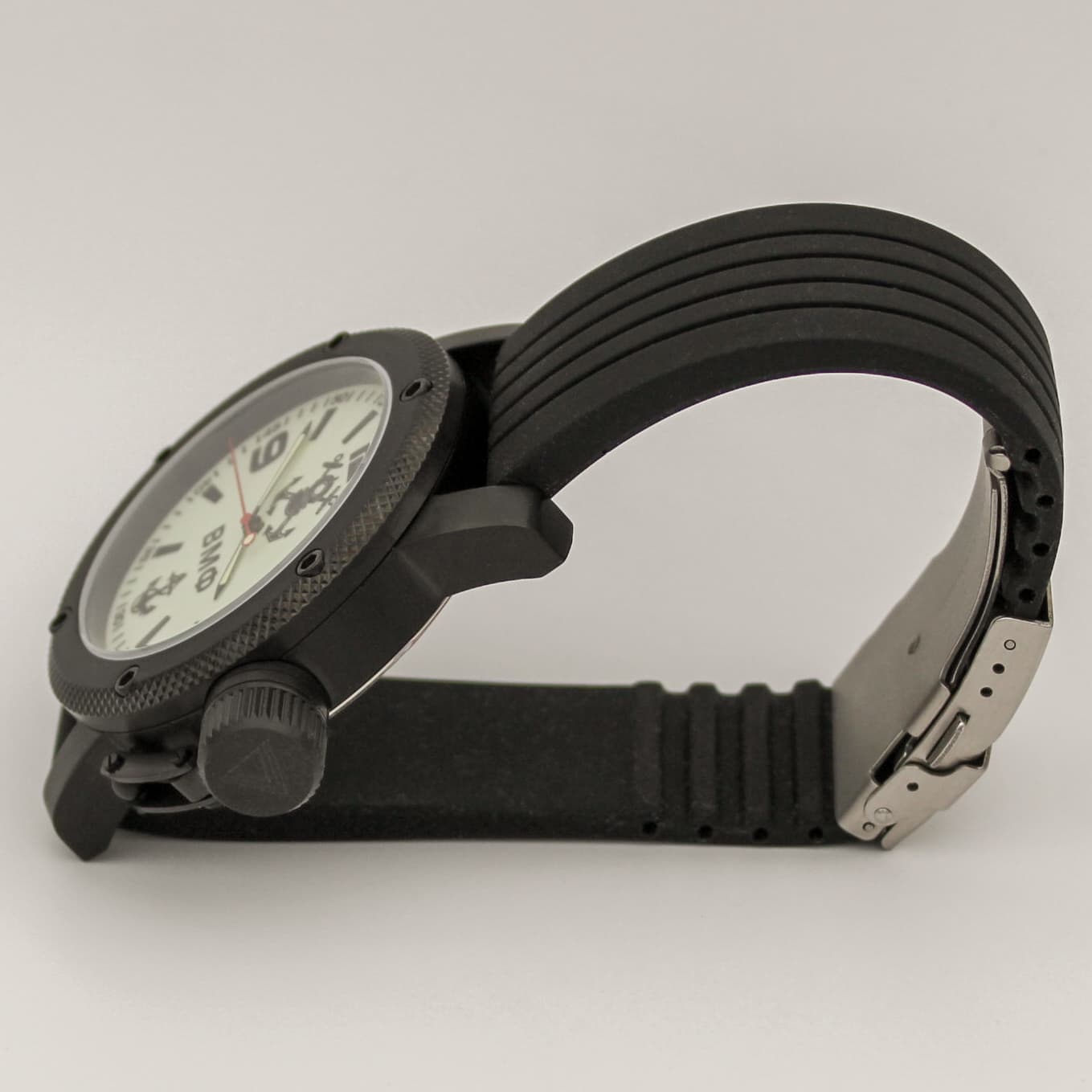 Часы ВМФ(с якорем) механизм Восток 2415.01