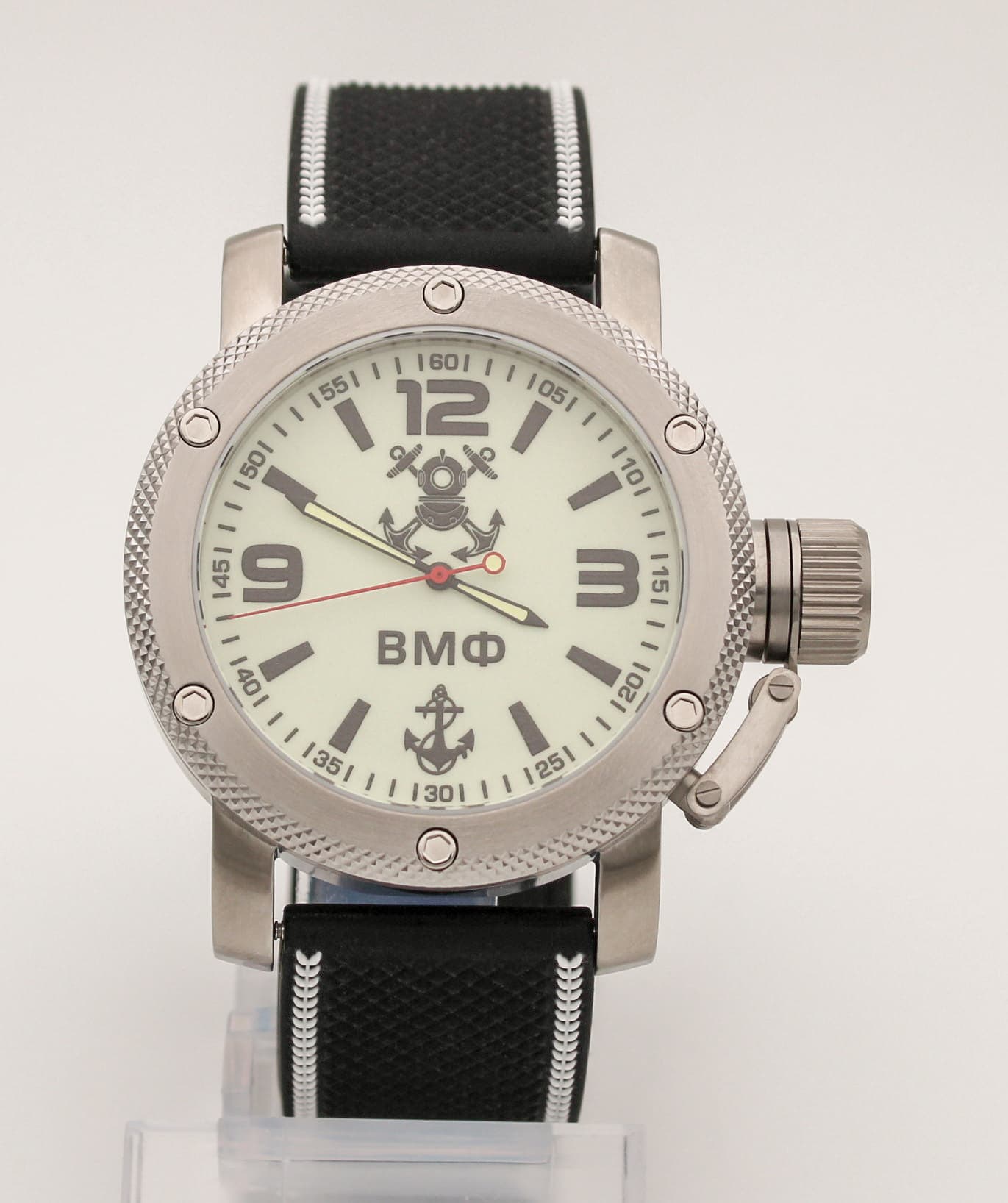 Часы ВМФ(с якорем) механизм Восток 2415.01