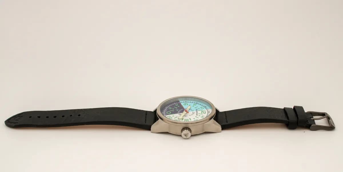 Часы наручные Полярные "Утро-День-Вечер-Ночь"  21.204.01 механические, механизм Ракета 2623Н