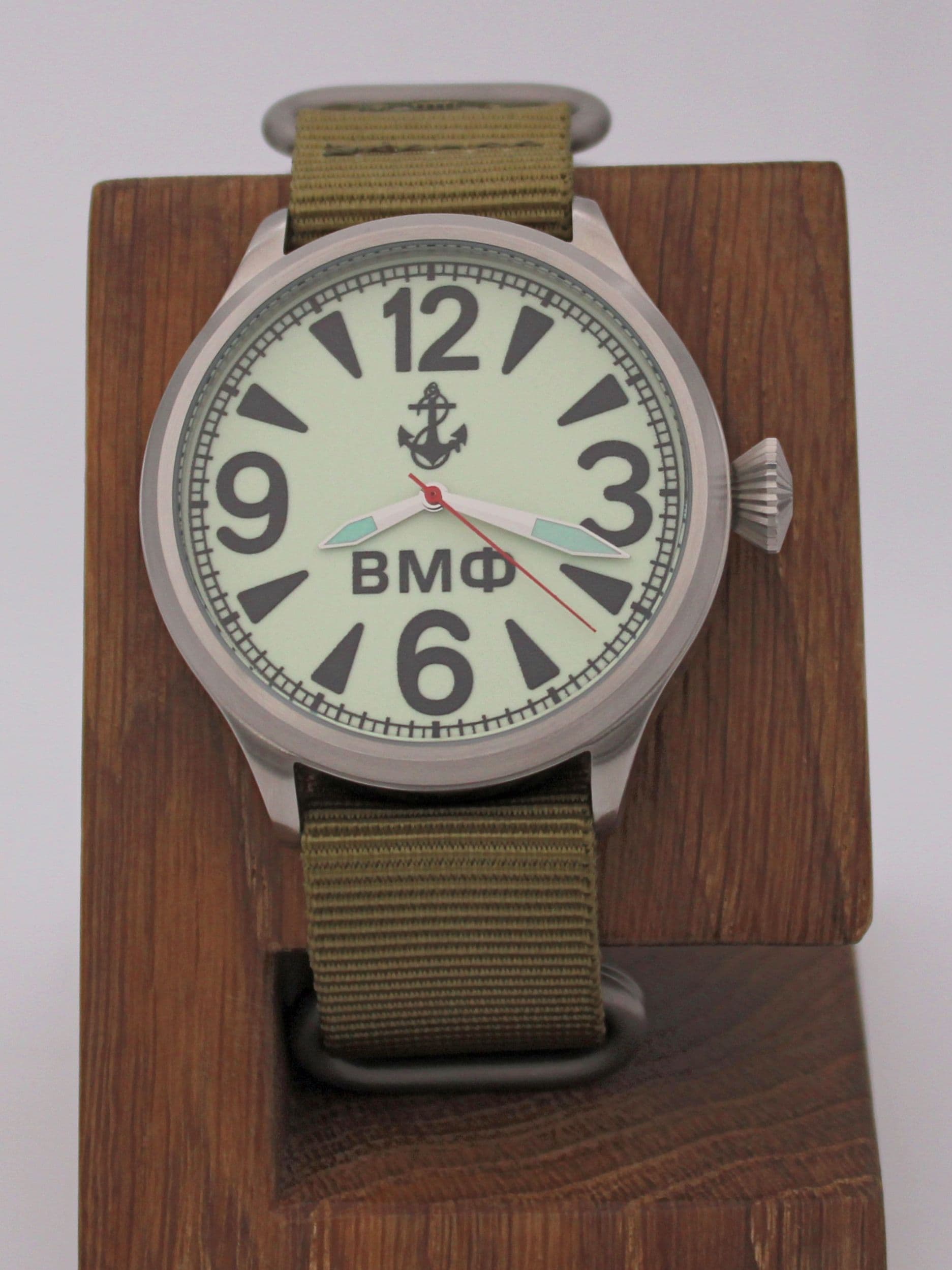 Часы ВМФ механические (Восток 2409) 11.076.21