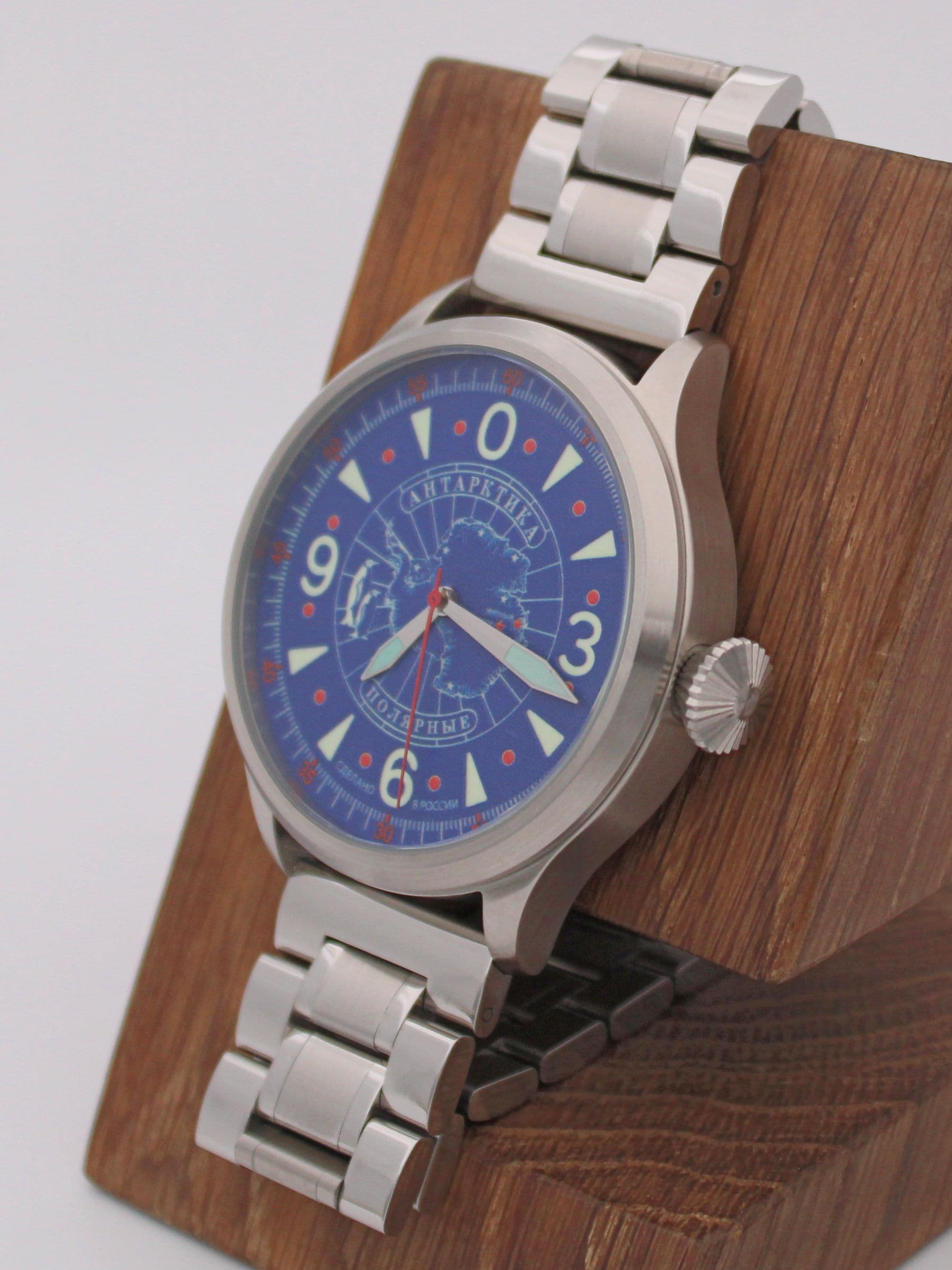 Часы Полярные "Антарктика" механические (Восток 2409) 11.532.2