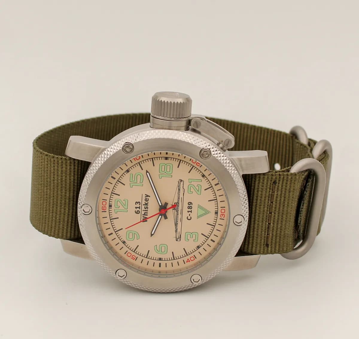 Часы наручные С-189 (Whiskey) механические 102.21,противоударные, механизм Ракета 2623Н