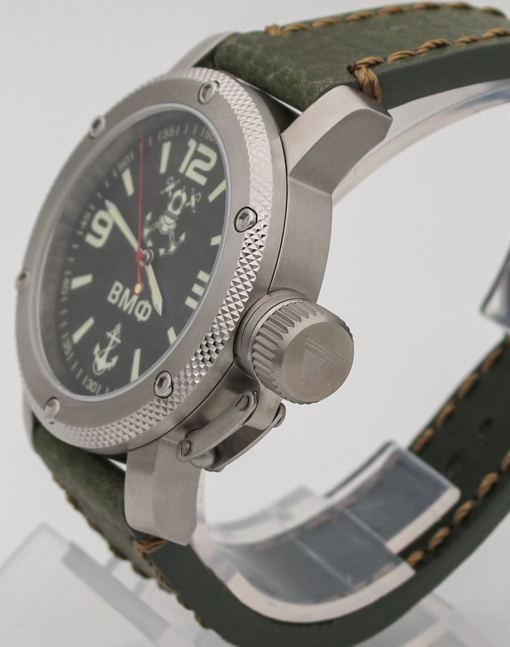 Часы ВМФ(с якорем) механизм Восток 2415.01