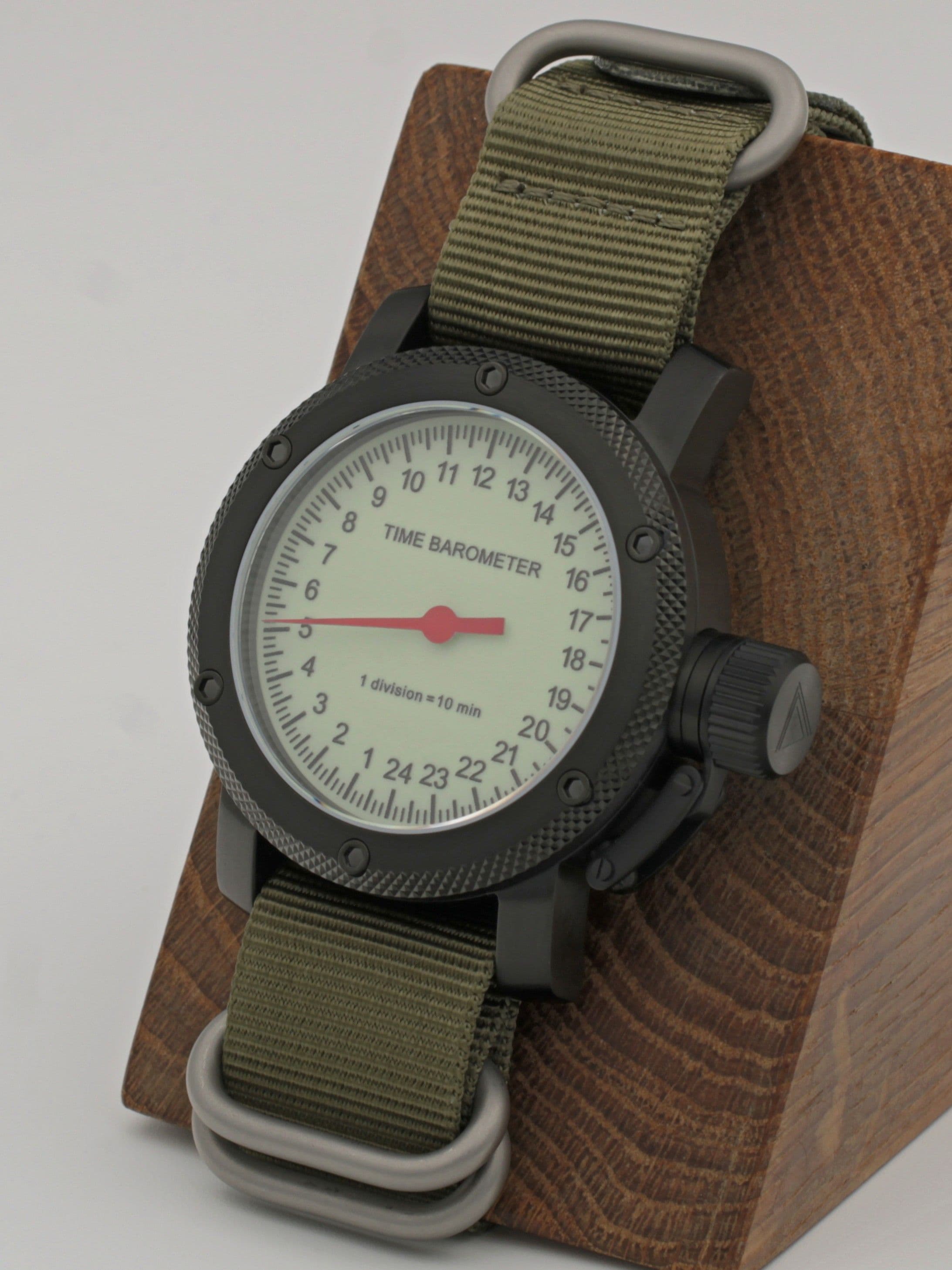 Часы Time Barometer однострелочные механические с автоподзаводом (Восток 2431) 101.600.21