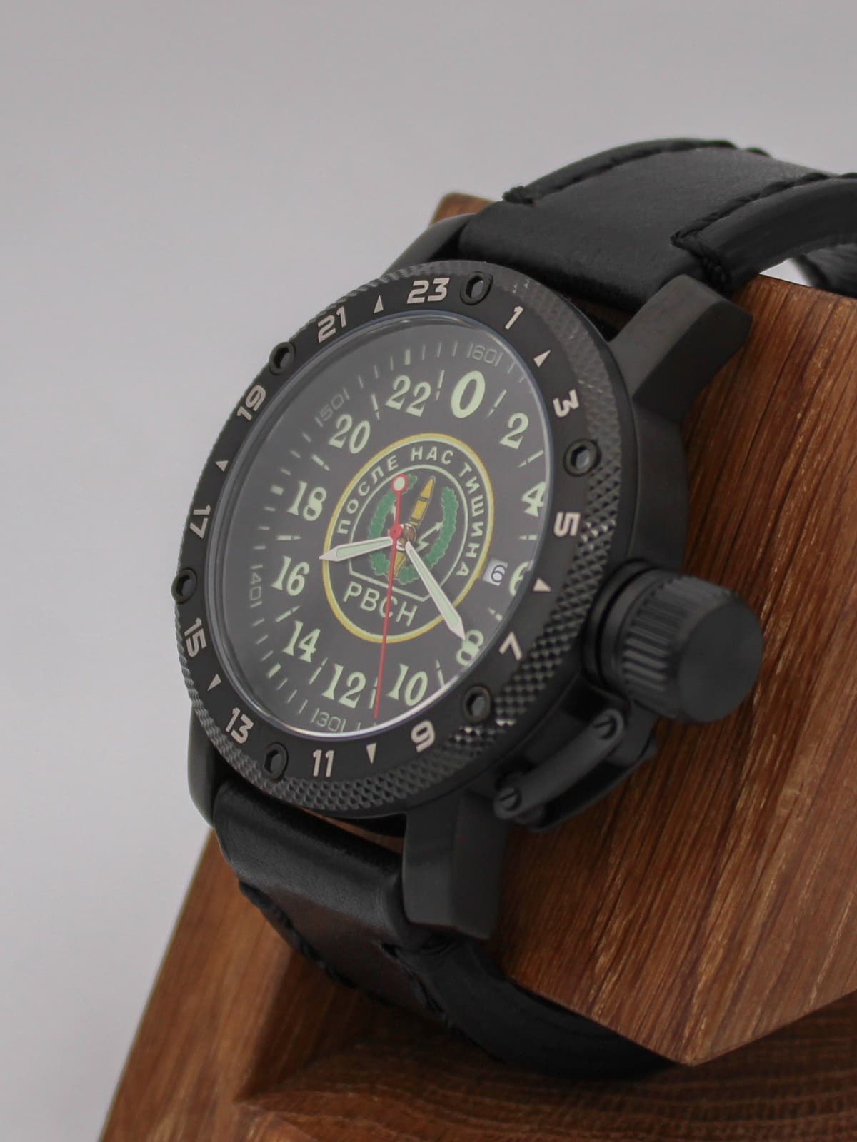 Часы РВСН кварцевые (Ronda 515.24H) Q147.161.01