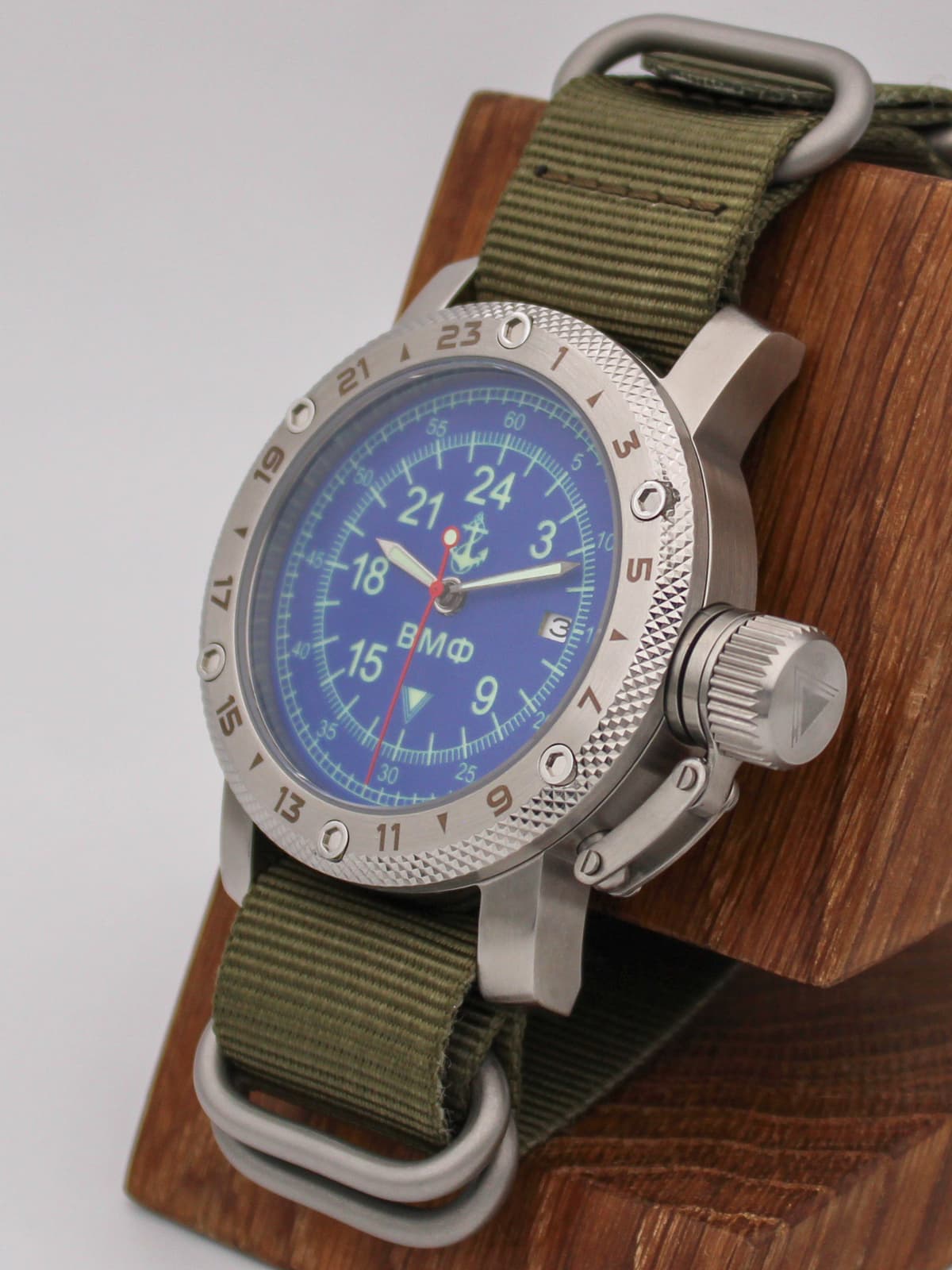 Часы ВМФ кварцевые (Ronda 515.24H) Q47.070.21