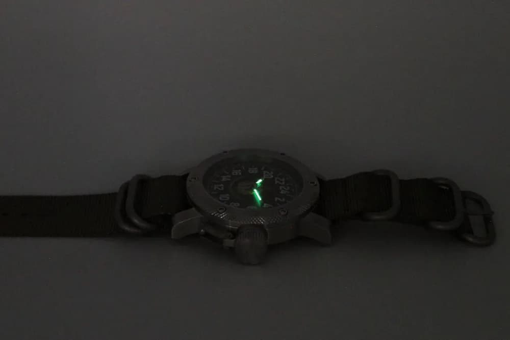 Часы наручные Погранвойска 1174.21  механические с автоподзаводом (сапфировое стекло), механизм Восток 2431.01