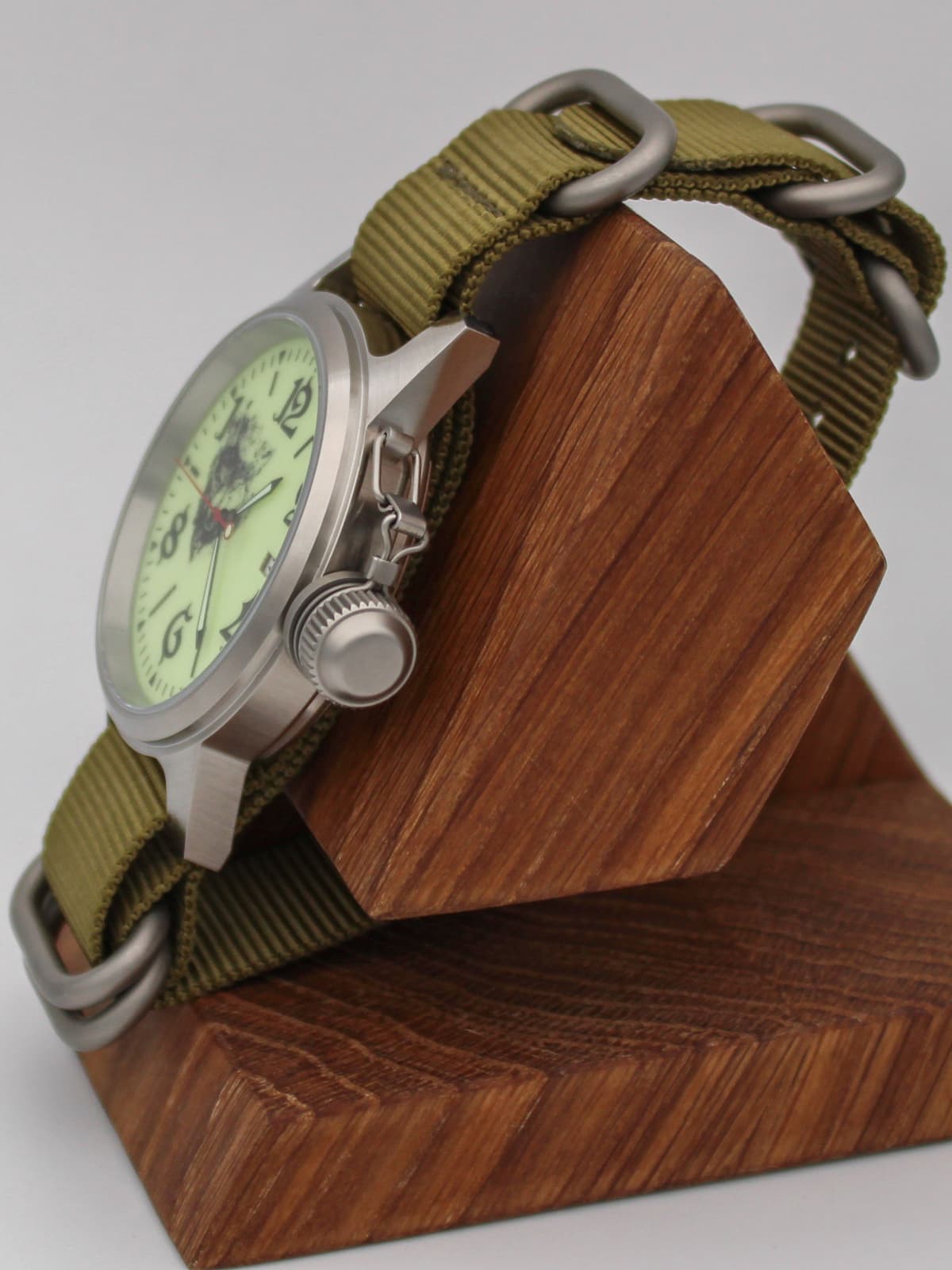 Часы Волк механические с автоподзаводом (Seiko NH35A) 45.305.21