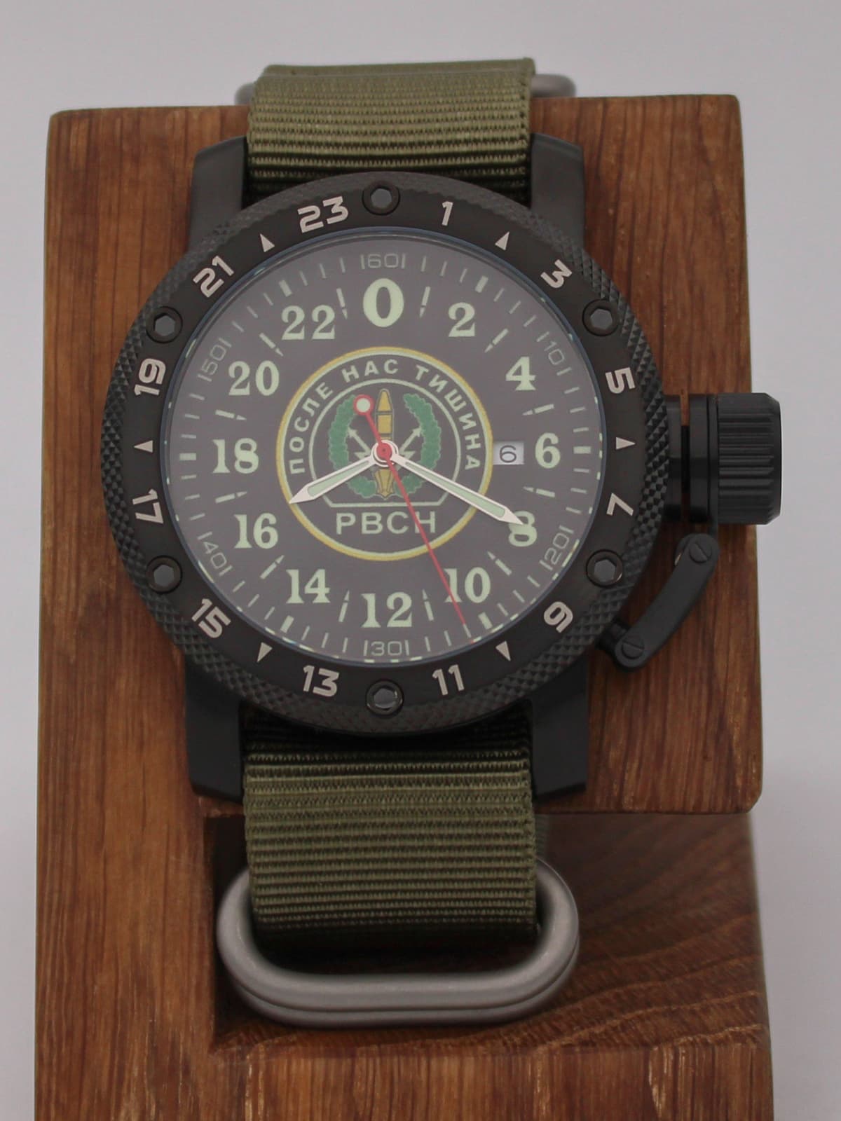 Часы РВСН кварцевые (Ronda 515.24H) Q147.161.21