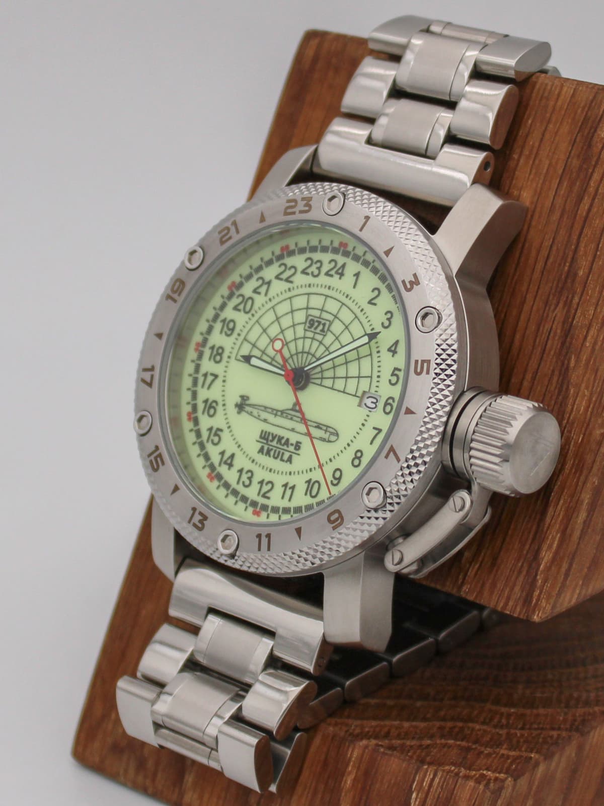 Часы 971 / Щука-Б (Akula) кварцевые (Ronda 515.24H) Q47.061.2