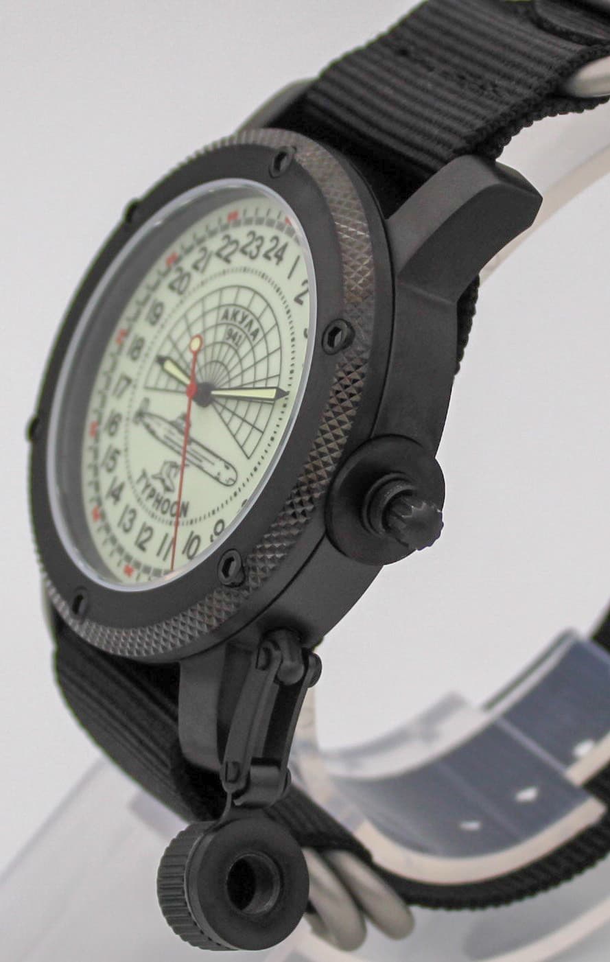 Часы 941 / Акула (Typhoon) механизм Восток 2431