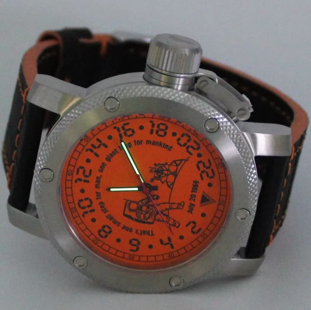 Часы Высадка на Луне механические 127.015 механизм Ракета 2623