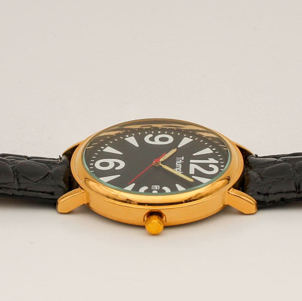 Часы Triumph кварцевые 502.52