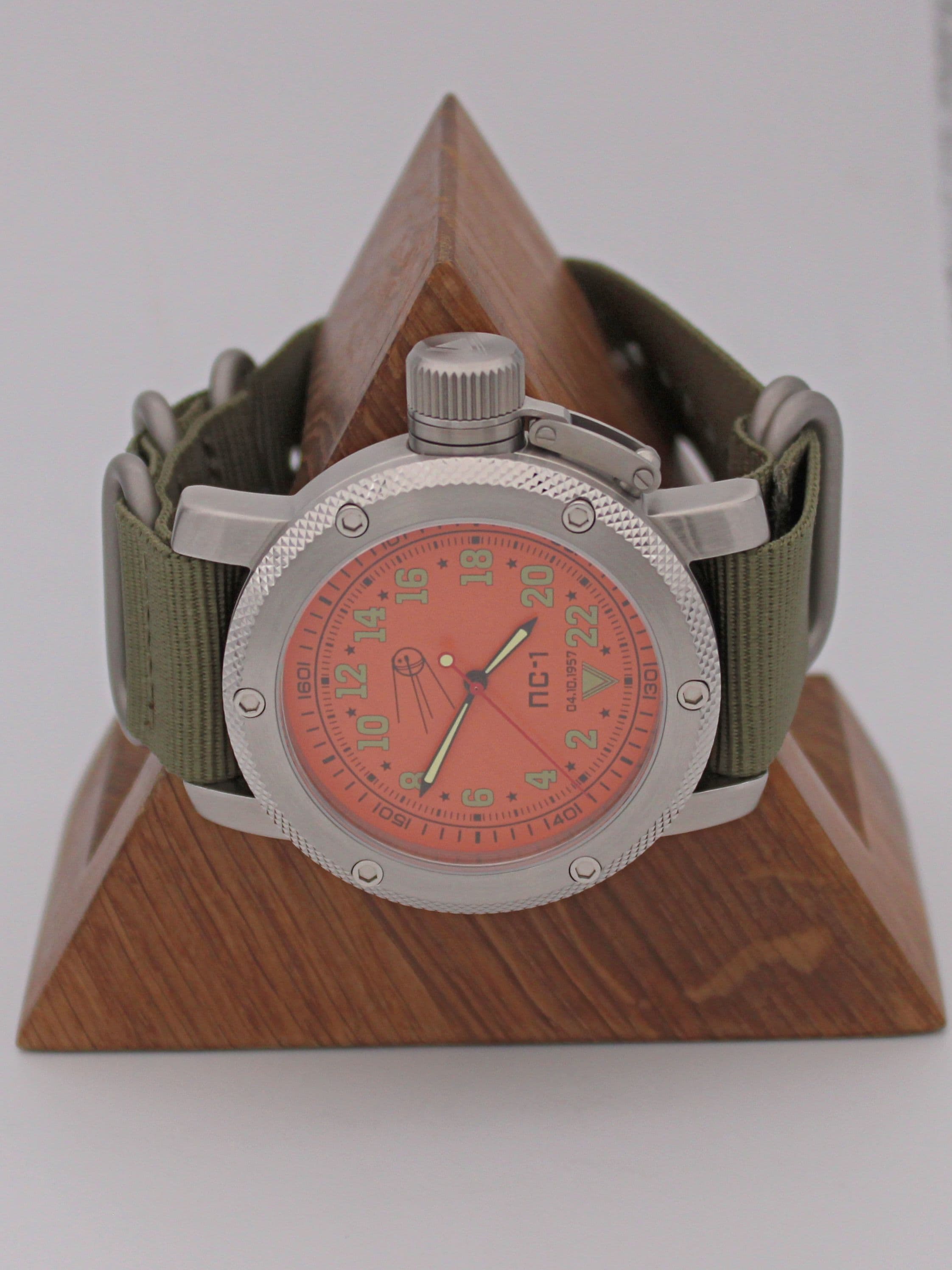 Часы "Простейший Спутник-1" механические с автоподзаводом (Восток 2431) 01.123.21