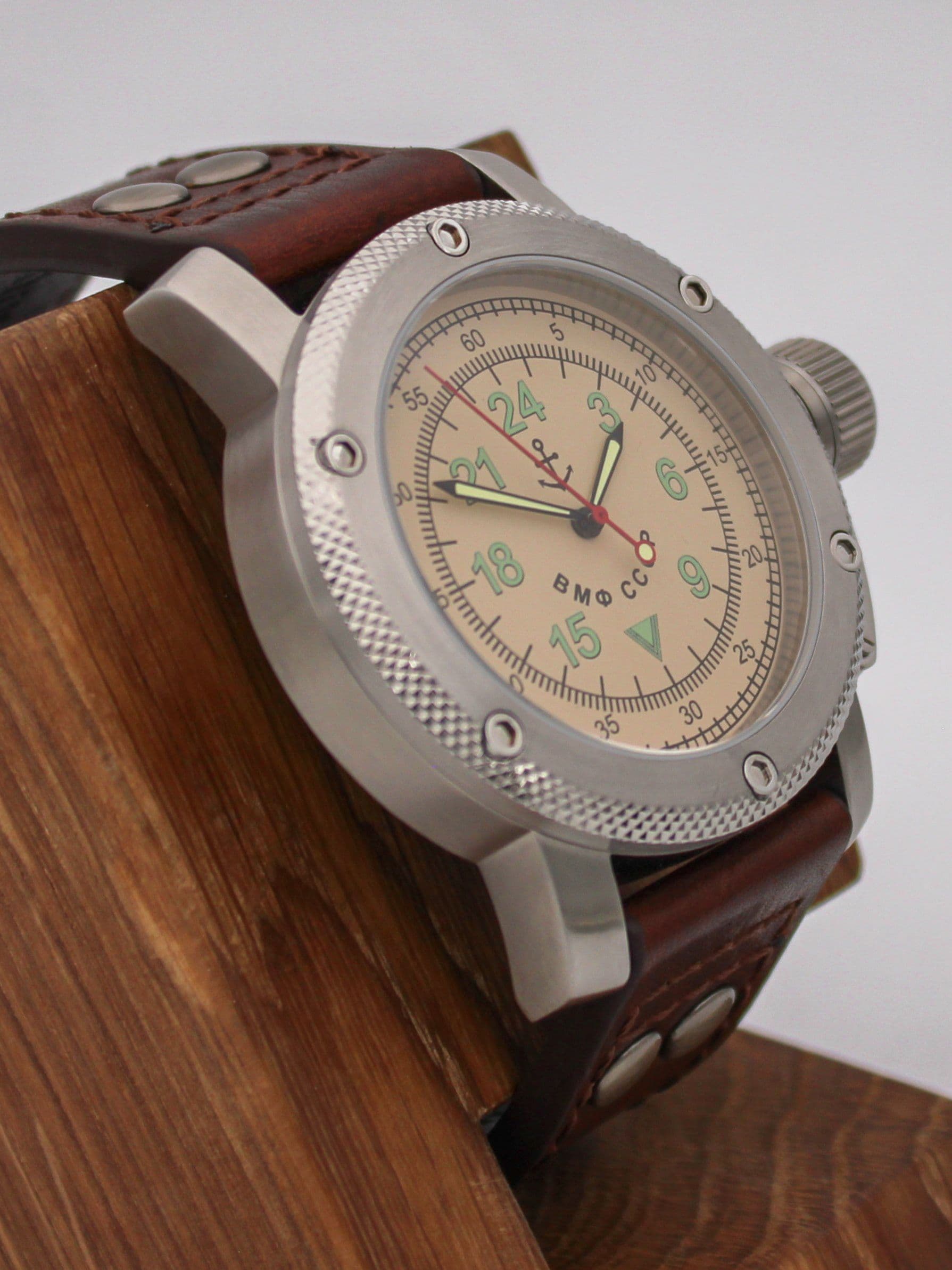 Часы ВМФ СССР механические с автоподзаводом (Восток 2431) 01.012.02