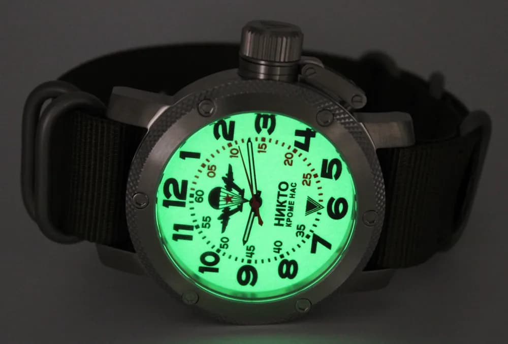 Часы ВДВ 002.21 механические, механизм Ракета 2609 НА