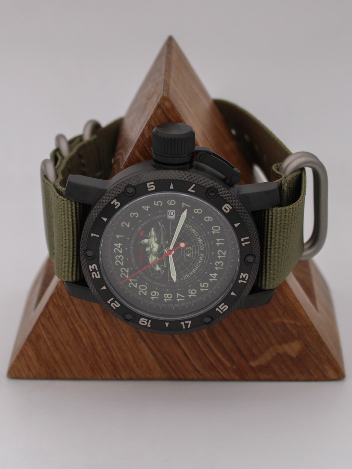 Часы К-3 "Ленинский комсомол" кварцевые (Ronda 515.24H) Q147.152.21