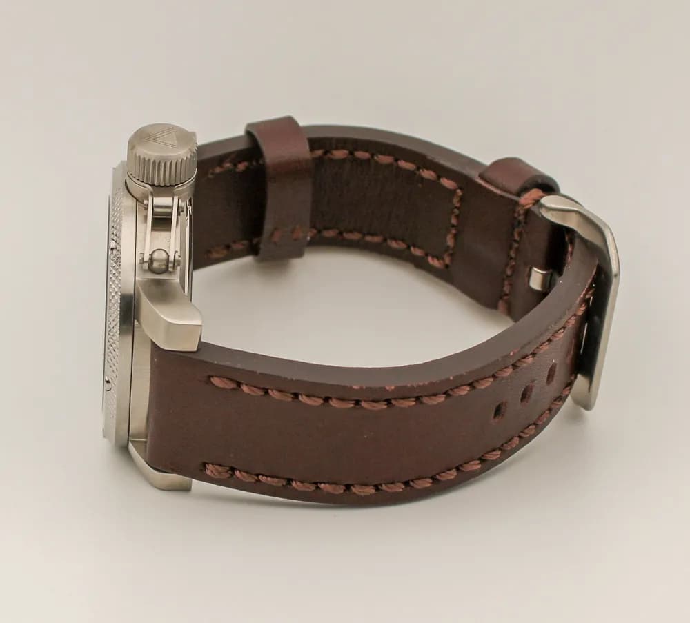 Часы Волк 305,02 механические, механизм Ракета 2609НА