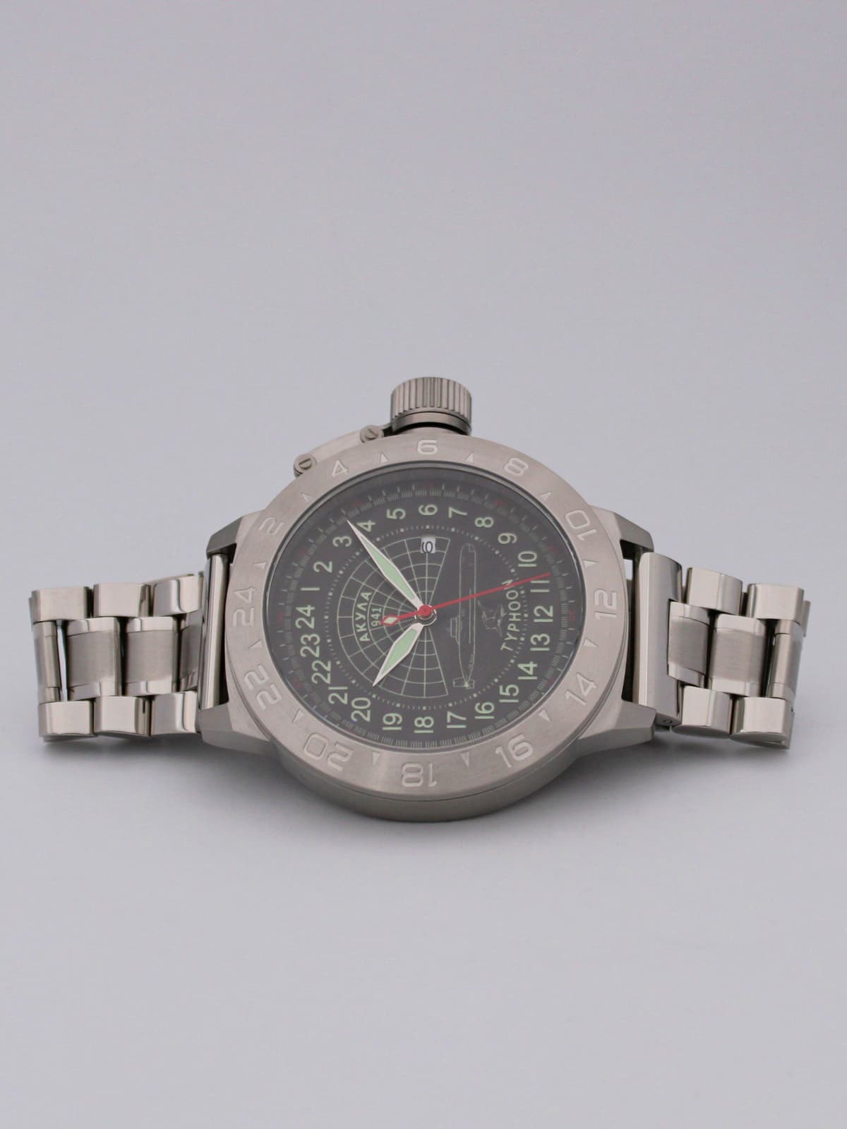 Часы 941 / Акула (Typhoon) кварцевые (Ronda 515.24H) Q52.145.2