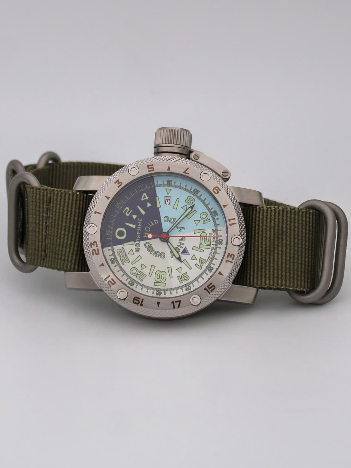 Часы Полярные кварцевые (Ronda 515.24H) Q47.204.21