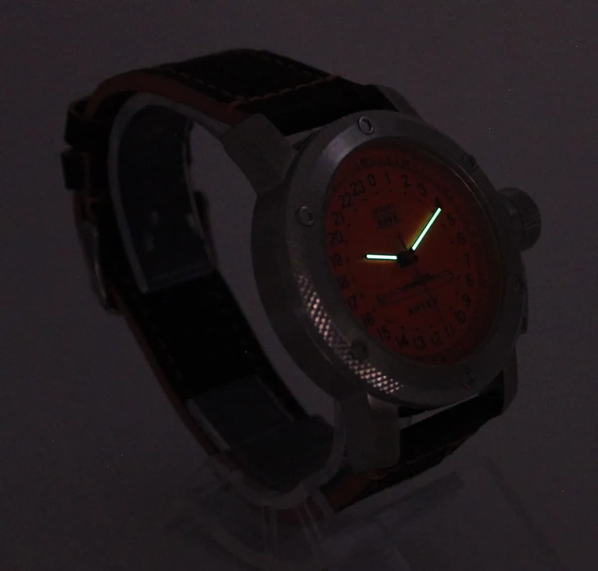 Часы 949А / Антей (Oscar-II) механические 048.015,  механизм Ракета 2623 Н