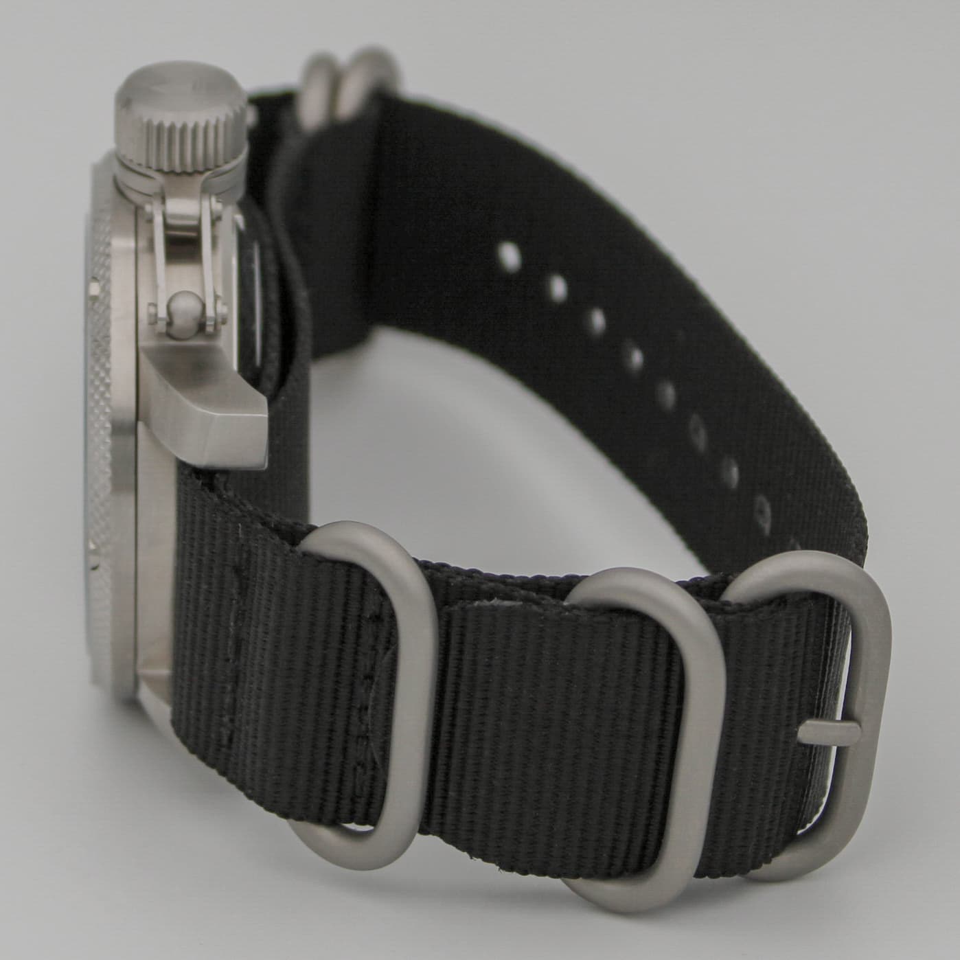 Часы ВМФ(с якорем) механизм Восток 2415.01