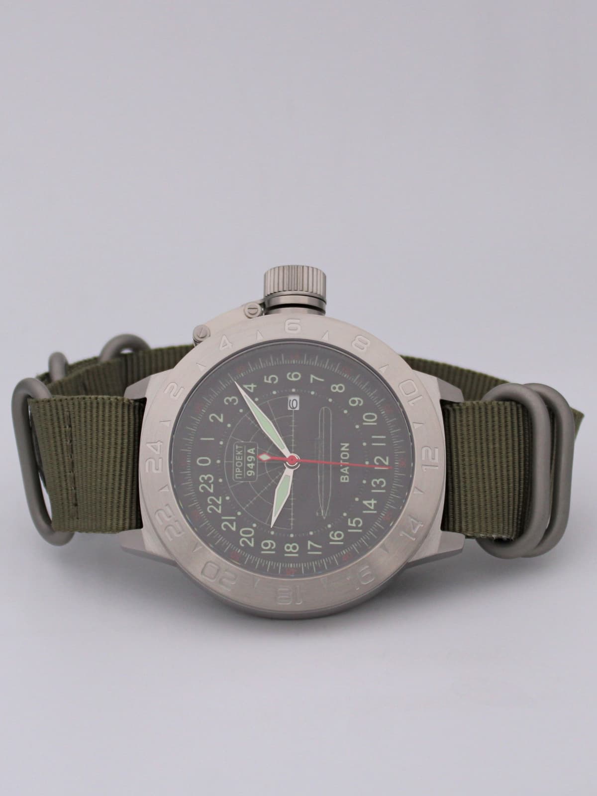 Часы 949А / Baton кварцевые (Ronda 515.24H) Q52.047.21