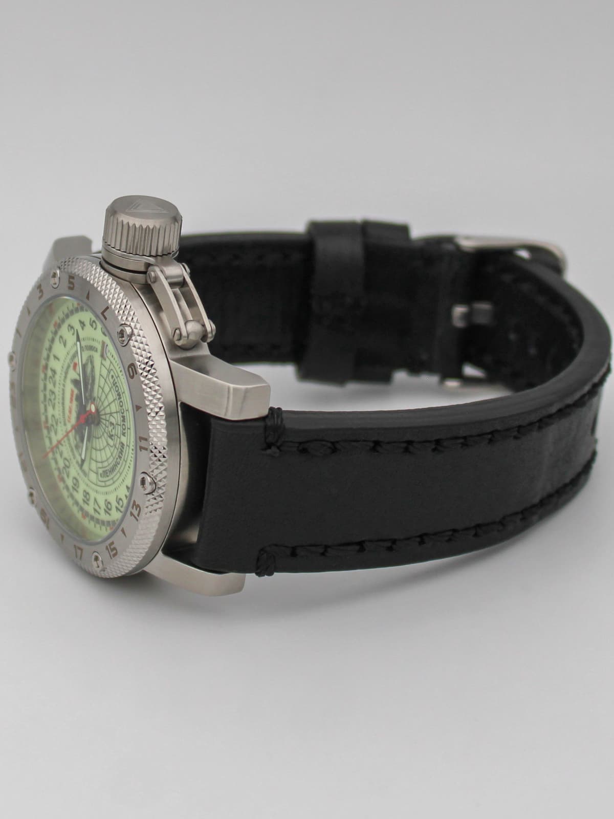 Часы К-3 "Ленинский комсомол" кварцевые (Ronda 515.24H) Q47.150.01