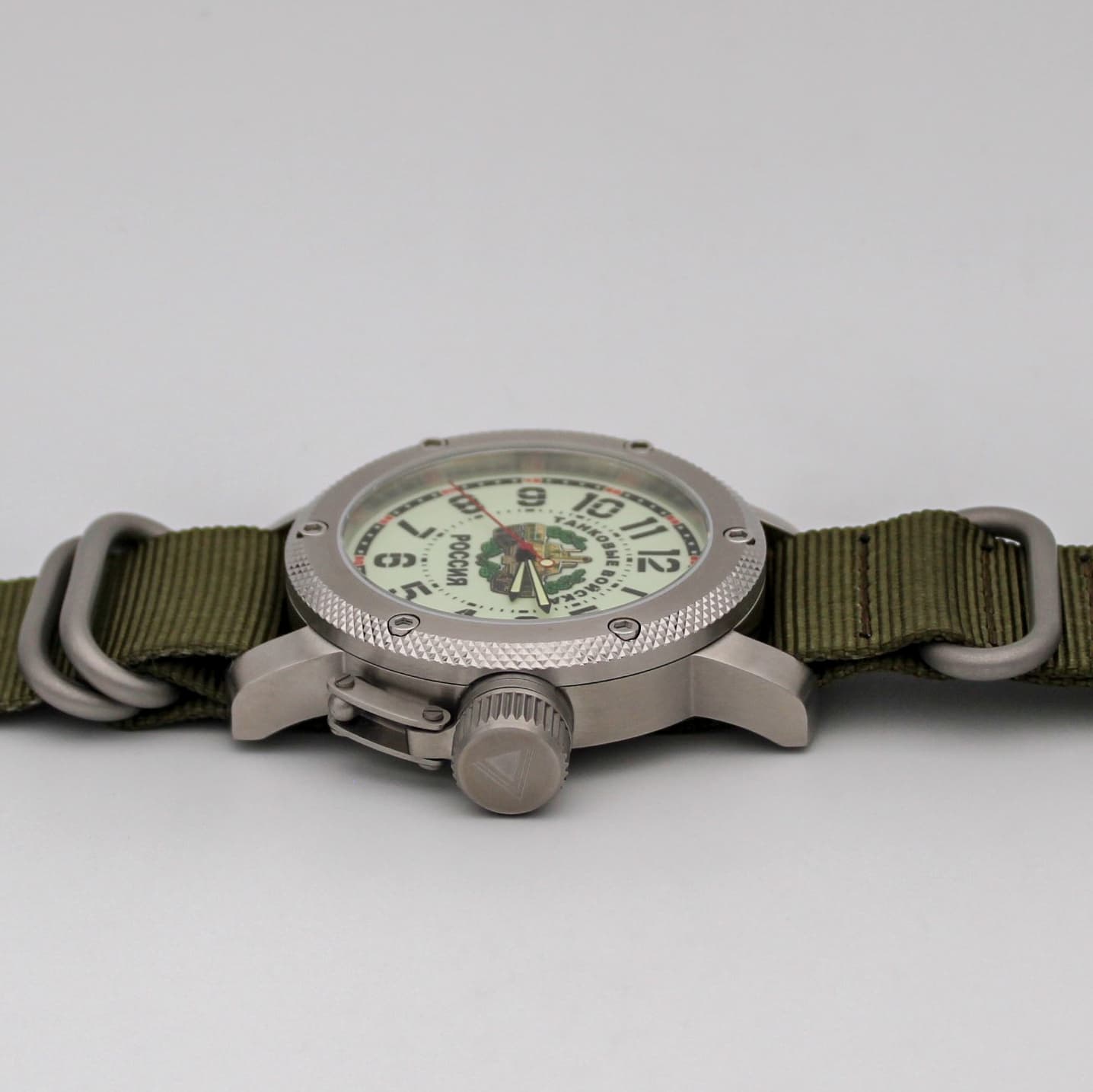 Часы Танковые войска РОССИЯ, механизм Восток 2415.01