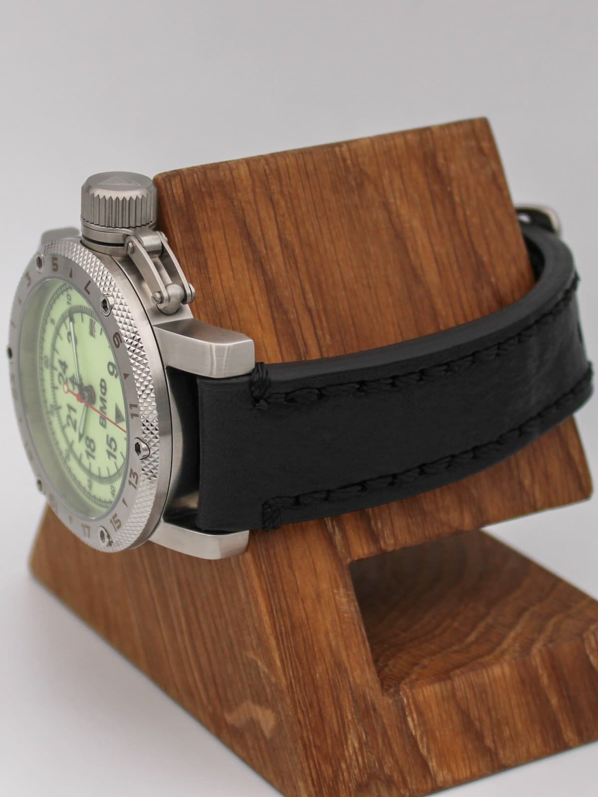 Часы ВМФ кварцевые (Ronda 515.24H) Q47.030.01