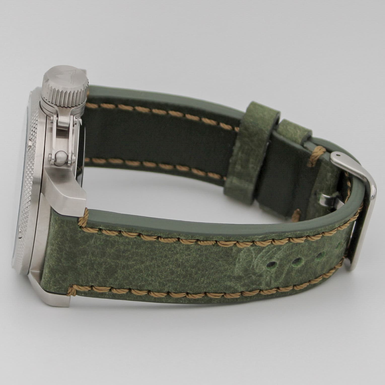 Часы ВМФ(с якорем) механизм Восток 2415.01