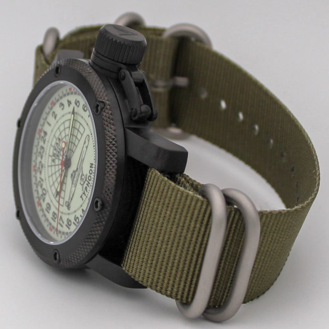 Часы 941 / Акула (Typhoon) механизм Восток 2431