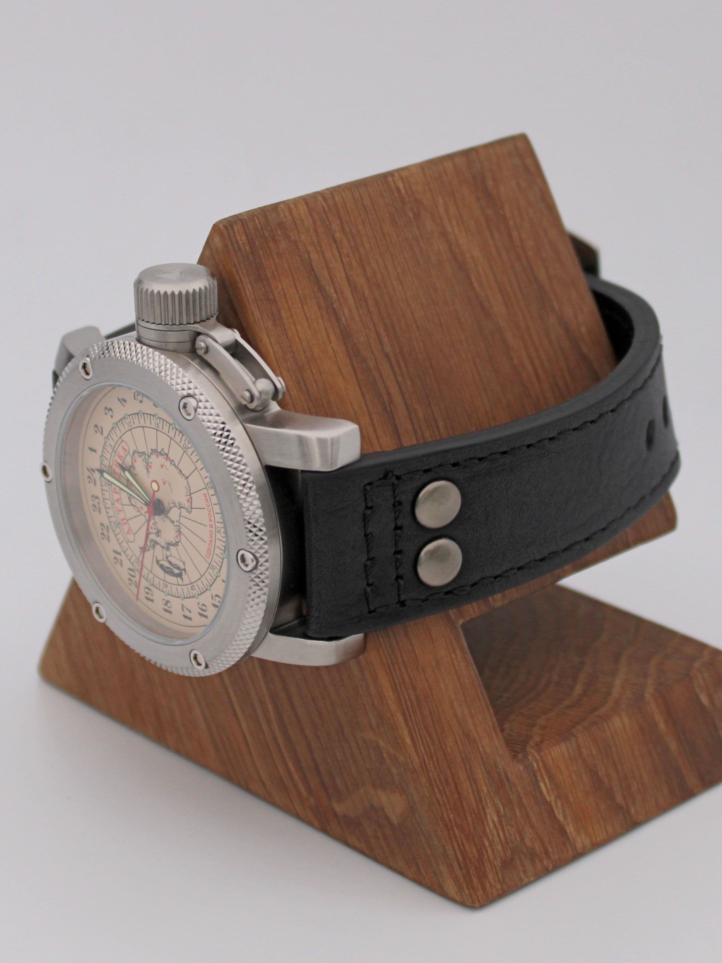 Часы Полярные / Антарктика механические с автоподзаводом (Восток 2431) 01.137.01