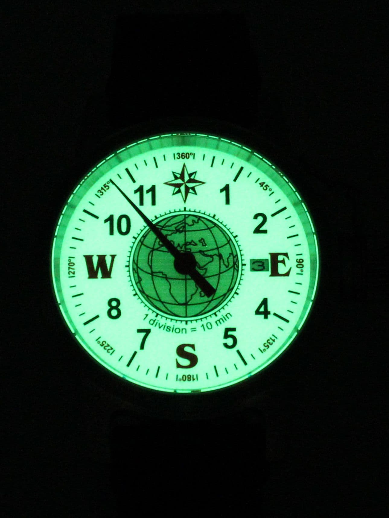 Часы Компас однострелочные механические с автоподзаводом (Seiko NH35A) 45.184.2