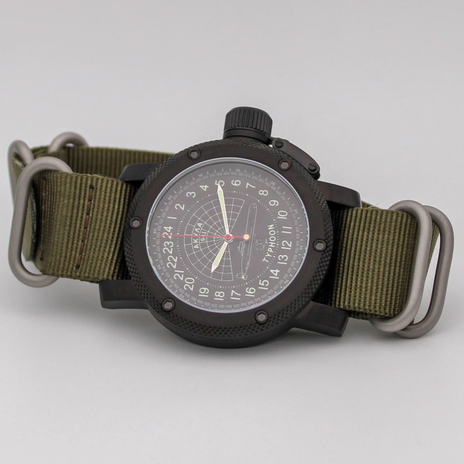 Часы 941 / Акула (Typhoon) механизм Восток 2431