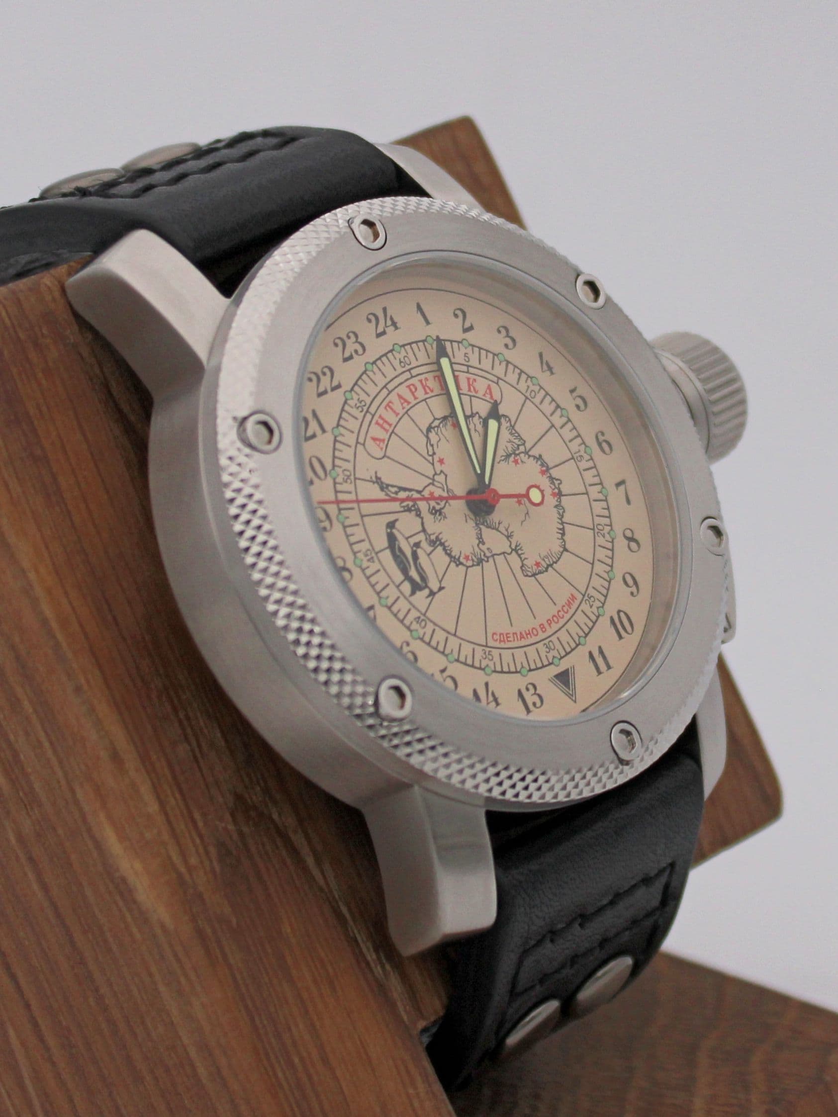 Часы Полярные / Антарктика механические с автоподзаводом (Восток 2431) 01.137.01