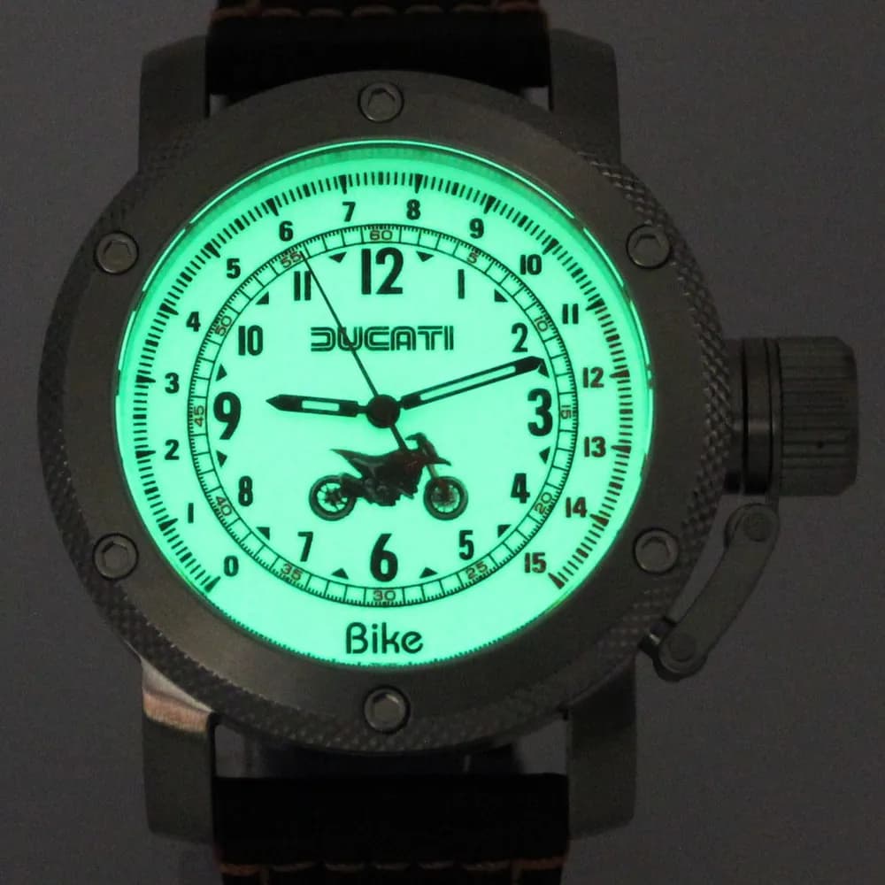 Часы Ducati  237.015 механические, механизм Ракета 2609