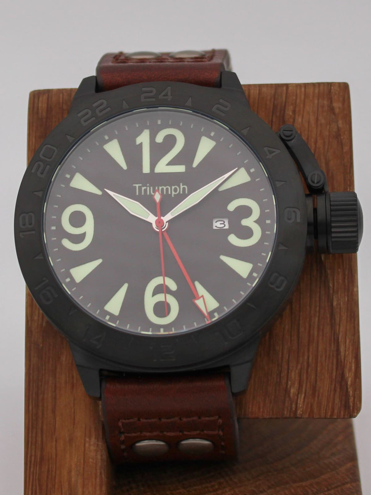 Часы Triumph механические с автоподзаводом (Seiko NH34A) 152.502.02